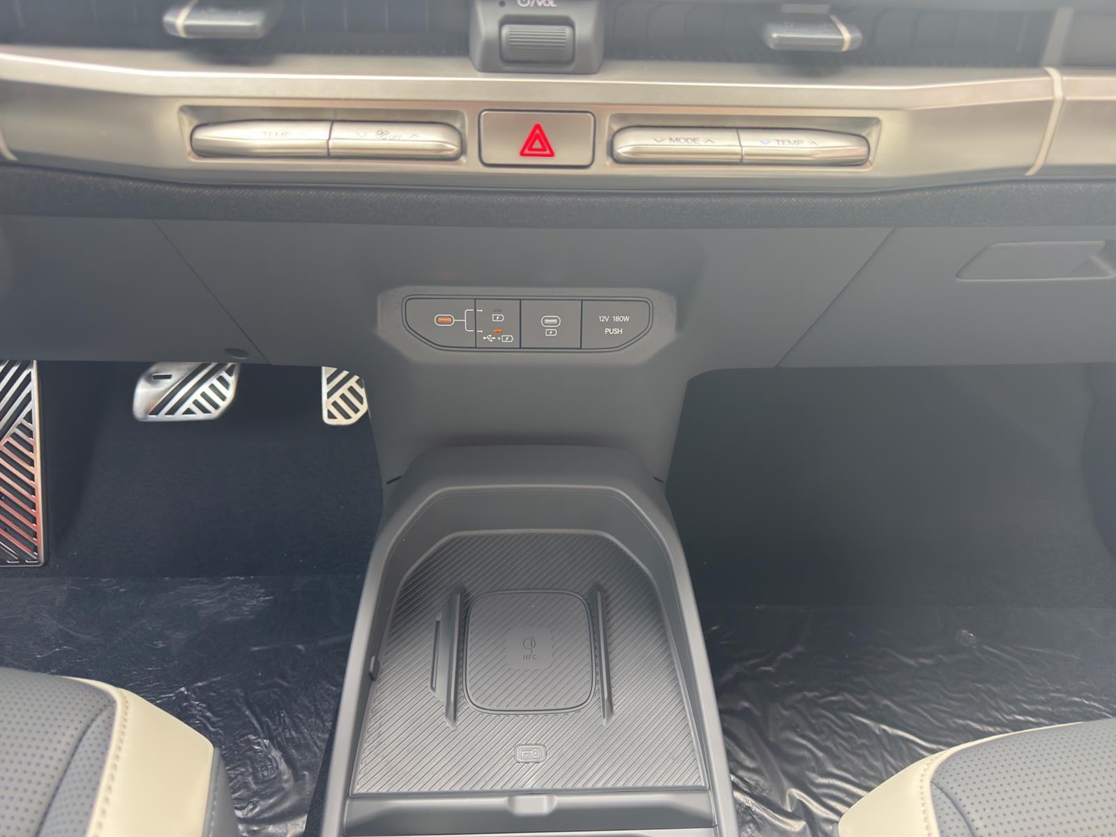 KIA EV3 81 kWh GT-Line-image-10