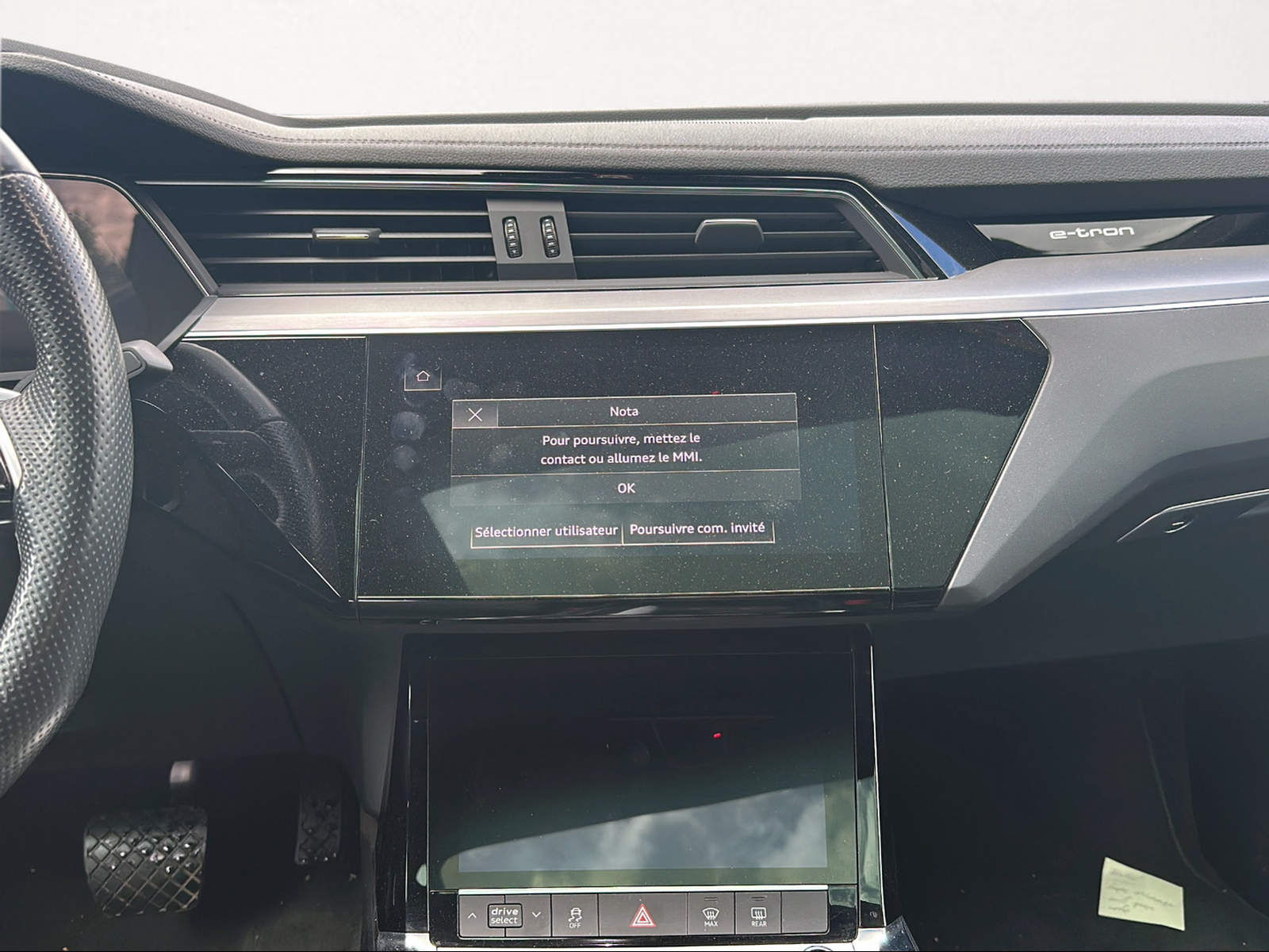 AUDI e-tron S Sportback quattro-image-9