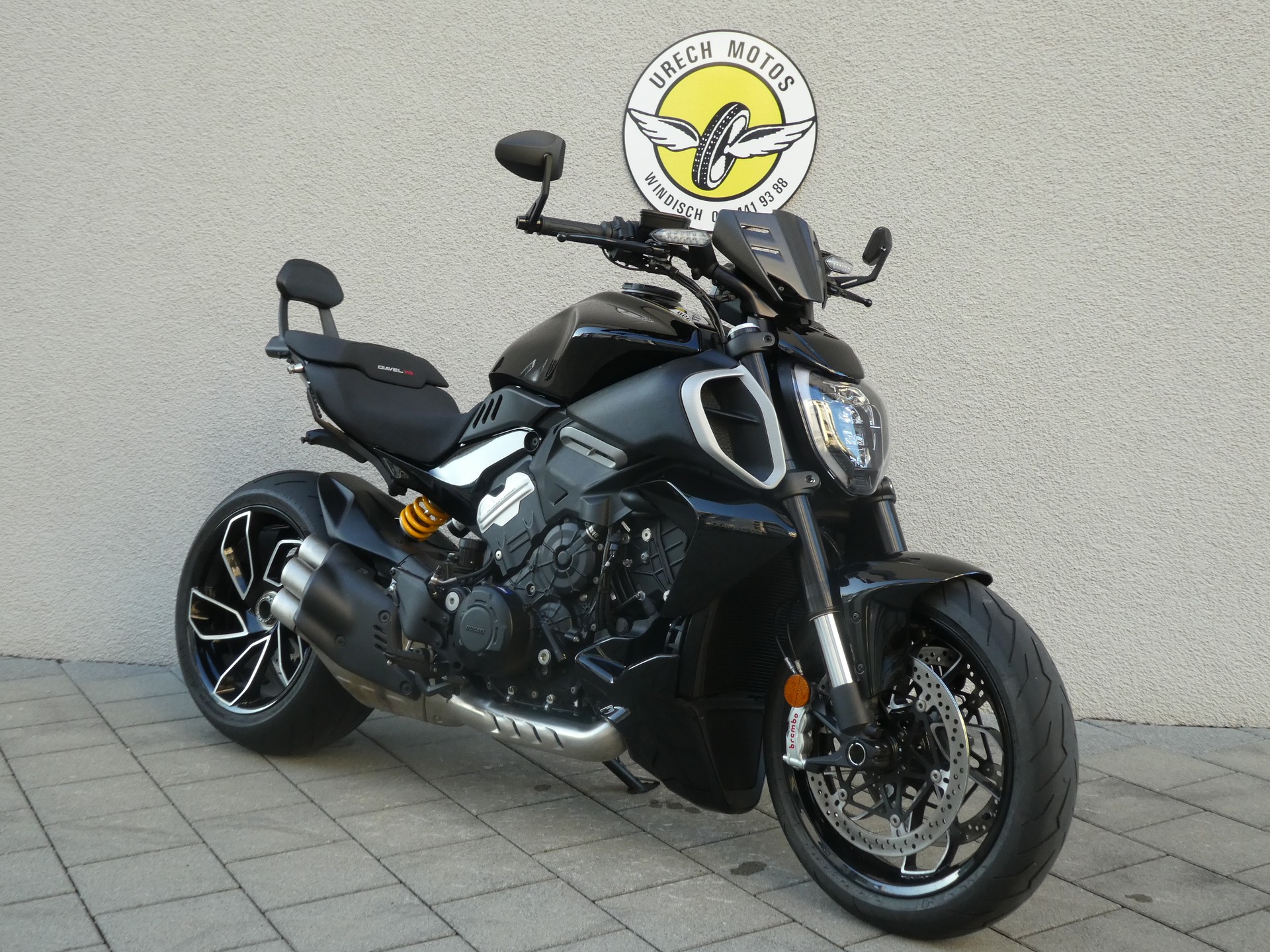 DUCATI Diavel V4