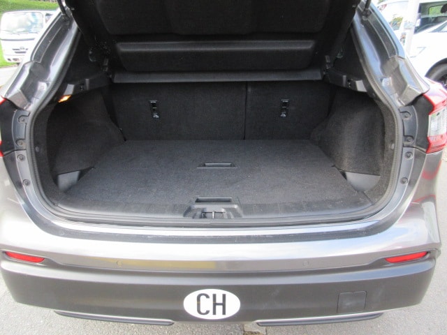 NISSAN Qashqai 1.7 dCi Tekna 4x4-image-4