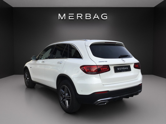MERCEDES-BENZ GLC 300 de AMG Line 4M A-image-5