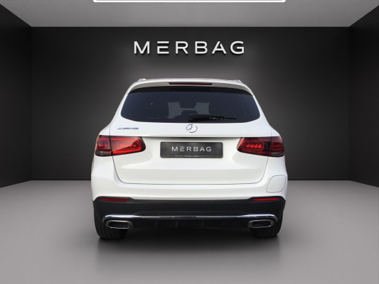 MERCEDES-BENZ GLC 300 de AMG Line 4M A-image-4