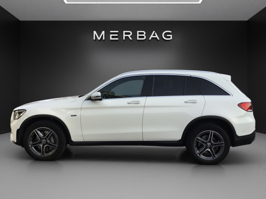 MERCEDES-BENZ GLC 300 de AMG Line 4M A-image-2