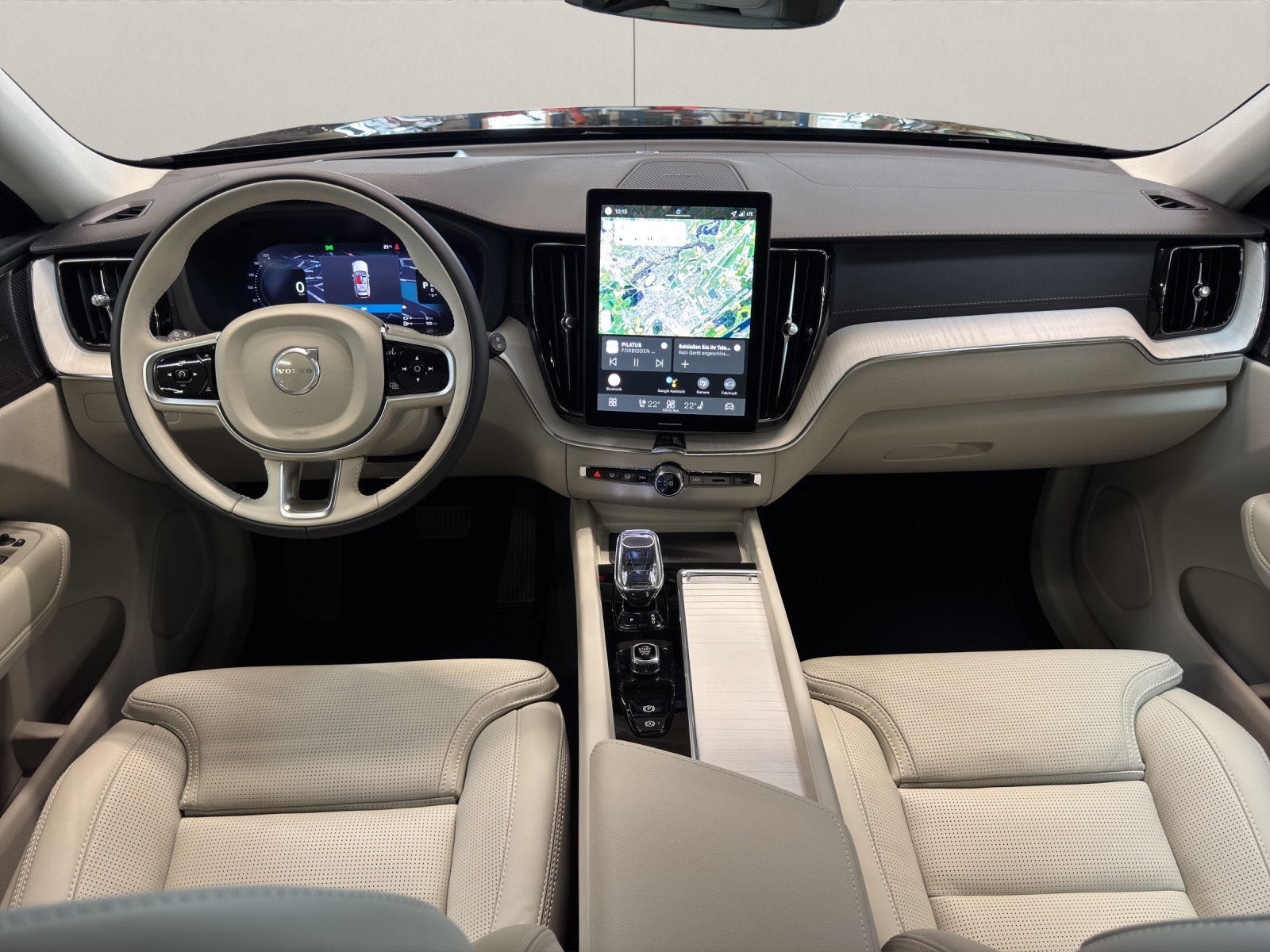 VOLVO XC60 2.0 T8 TE Ultra Dark eAWD-image-14