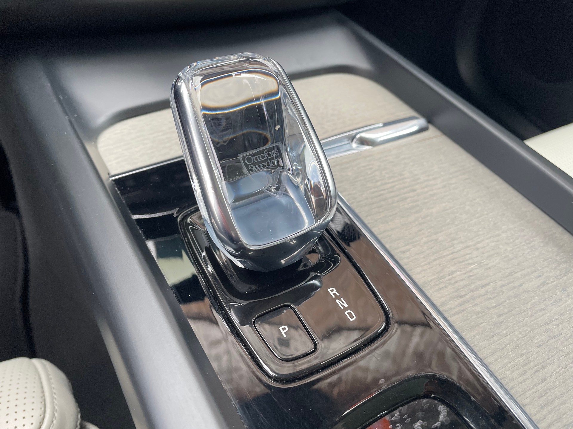 VOLVO XC60 T8 eAWD Inscription-image-15