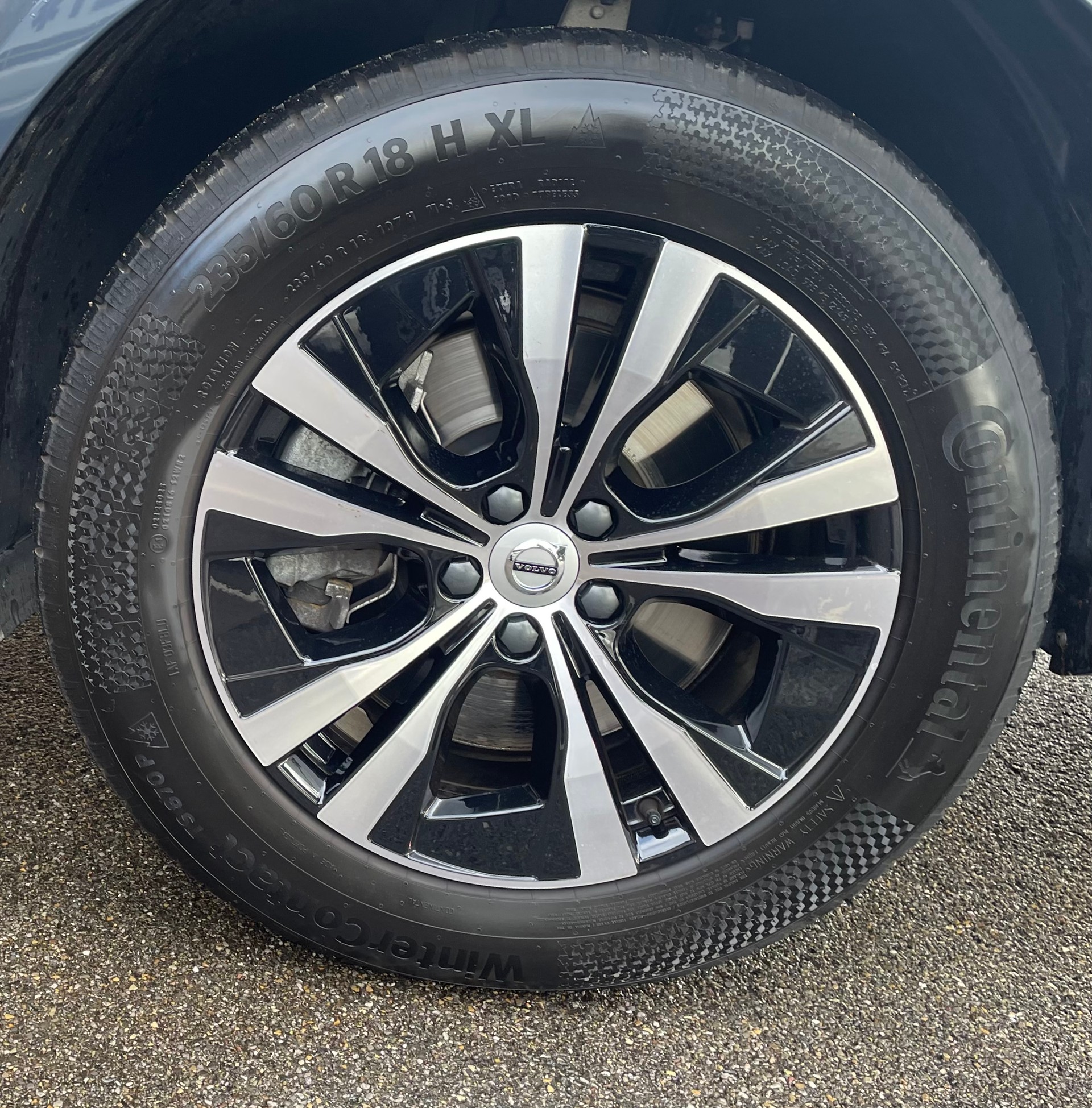 VOLVO XC60 T8 eAWD Inscription-image-10