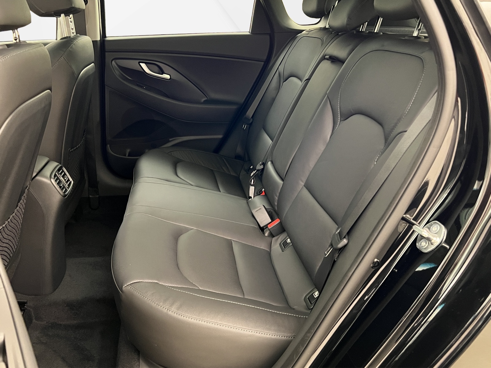 HYUNDAI i30 1.5 T-GDi Vertex-image-6