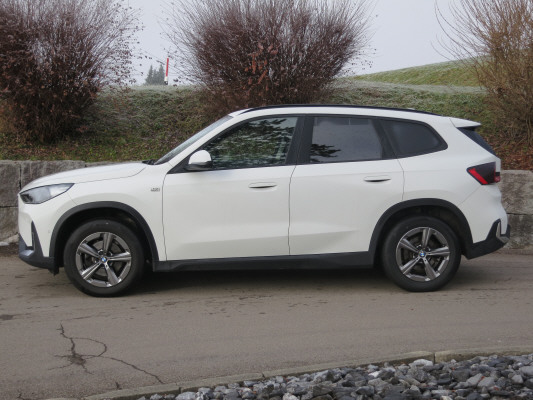 BMW X1 xDrive 20d 48V-image-1