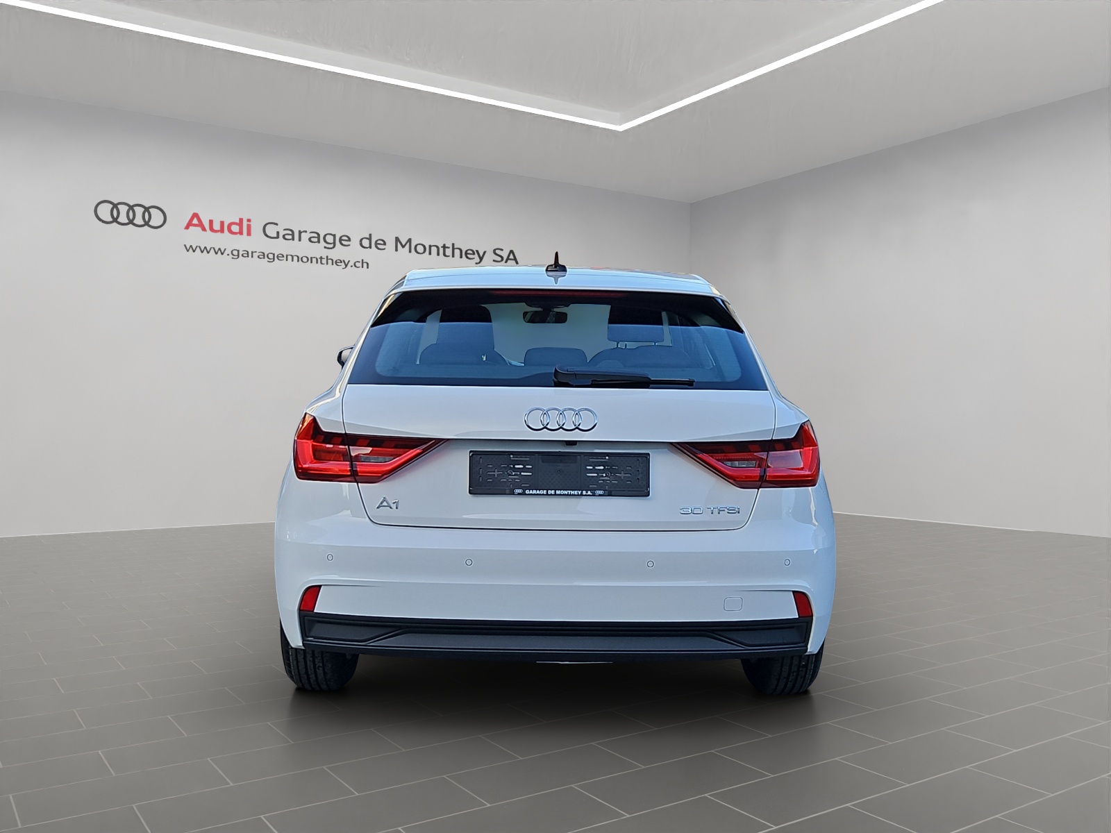 AUDI A1 Sportback 30 TFSI Attraction S-tronic-image-4