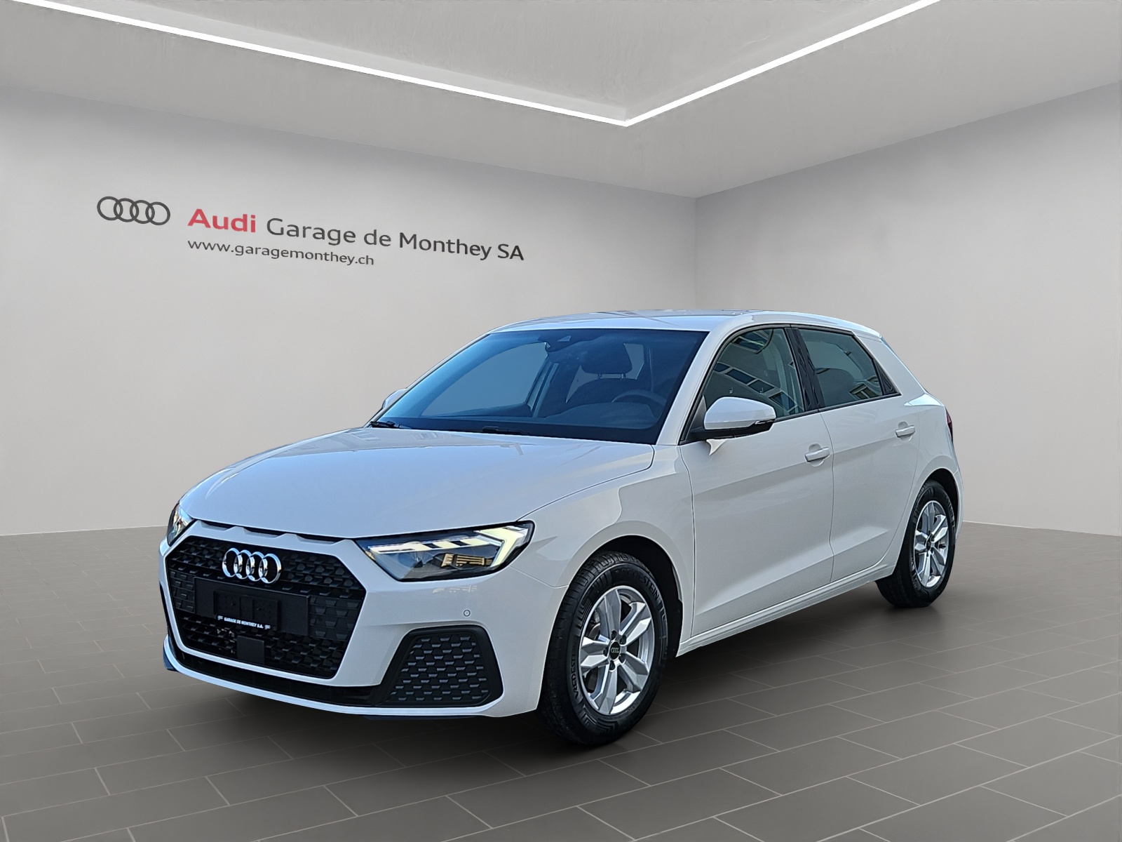 AUDI A1 Sportback 30 TFSI Attraction S-tronic-image-0
