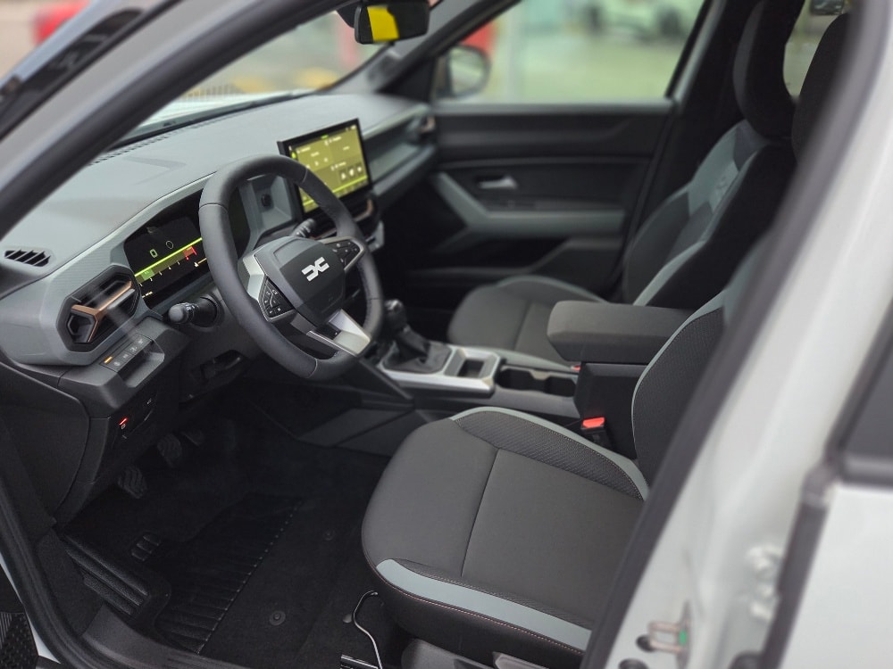 DACIA Bigster TCe 140 48V Extreme-image-5
