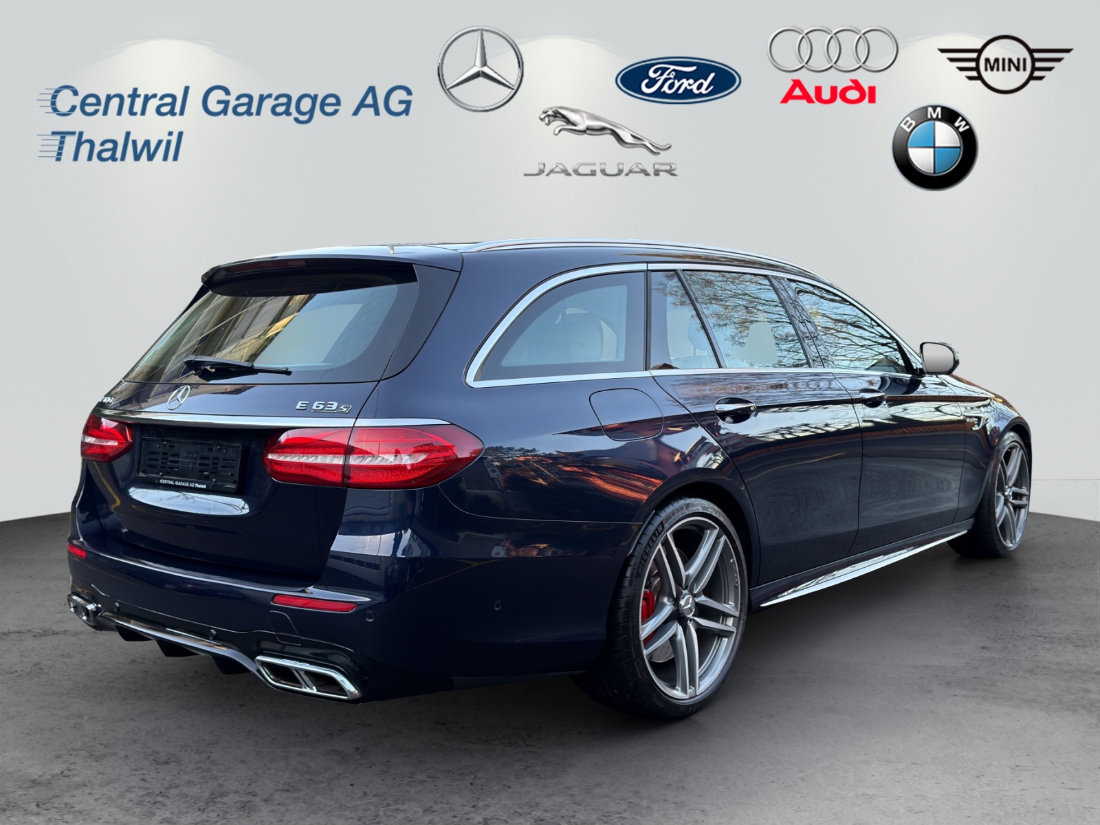 MERCEDES-BENZ E 63 AMG S 4 Matic 9G-Tronic-image-5
