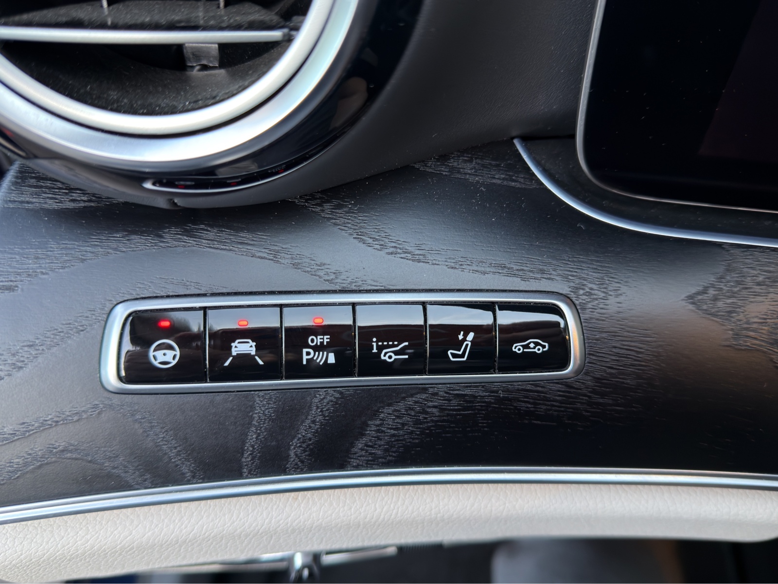 MERCEDES-BENZ E 63 AMG S 4 Matic 9G-Tronic-image-13