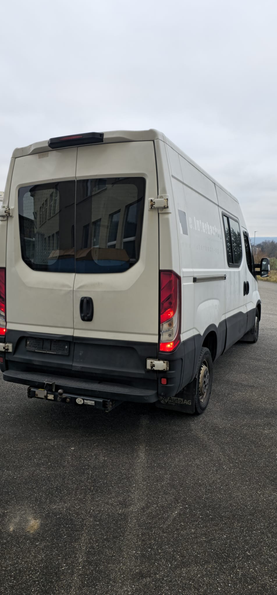 IVECO 35 S 15 V-image-2