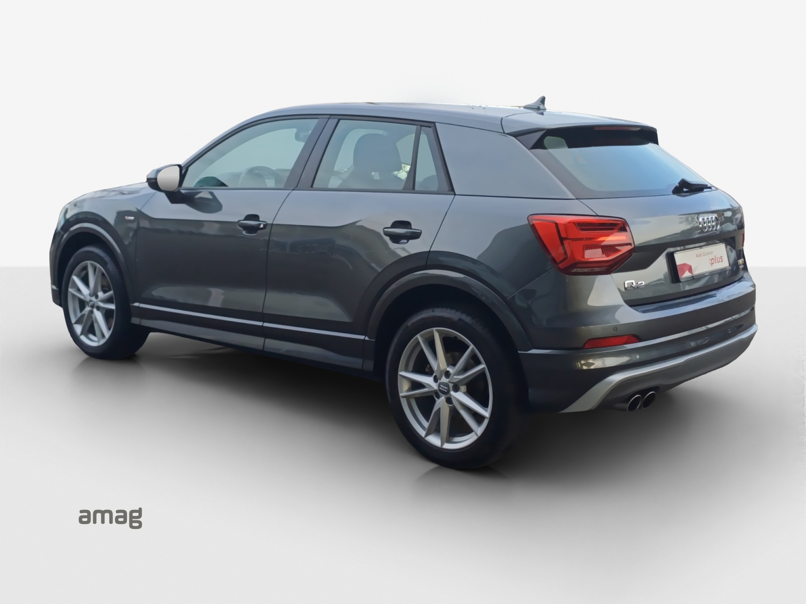 AUDI Q2 2.0 TFSI sport quattro S-tronic-image-2