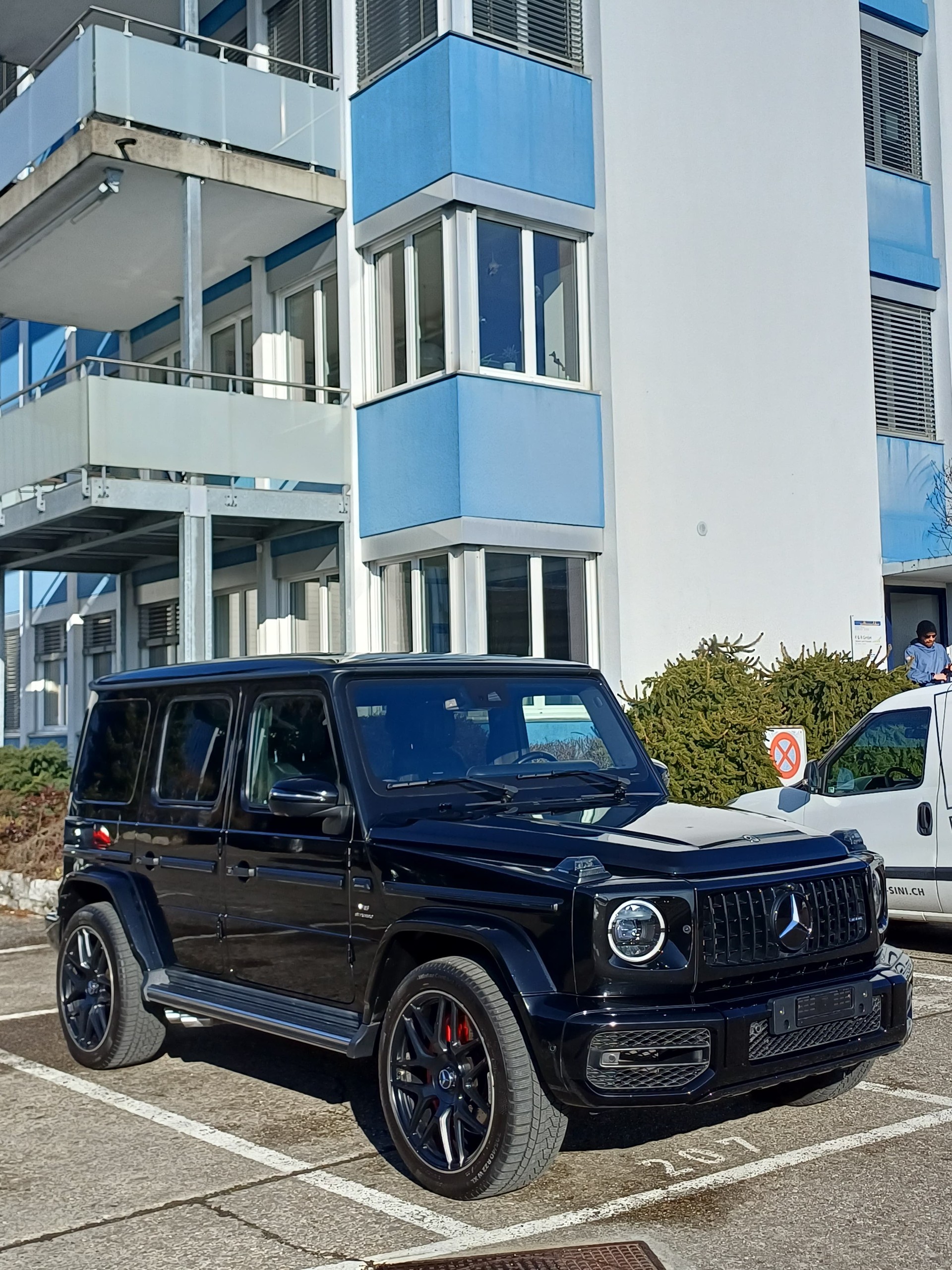 MERCEDES-BENZ MB-G 63 AMG "CH AUTO" "NEU AB MFK" SPEEDSHIFT PLUS G-TRONIC. VOLL AUSSTATTUNG !! UNFALLFREI MIT AHK.-image-39