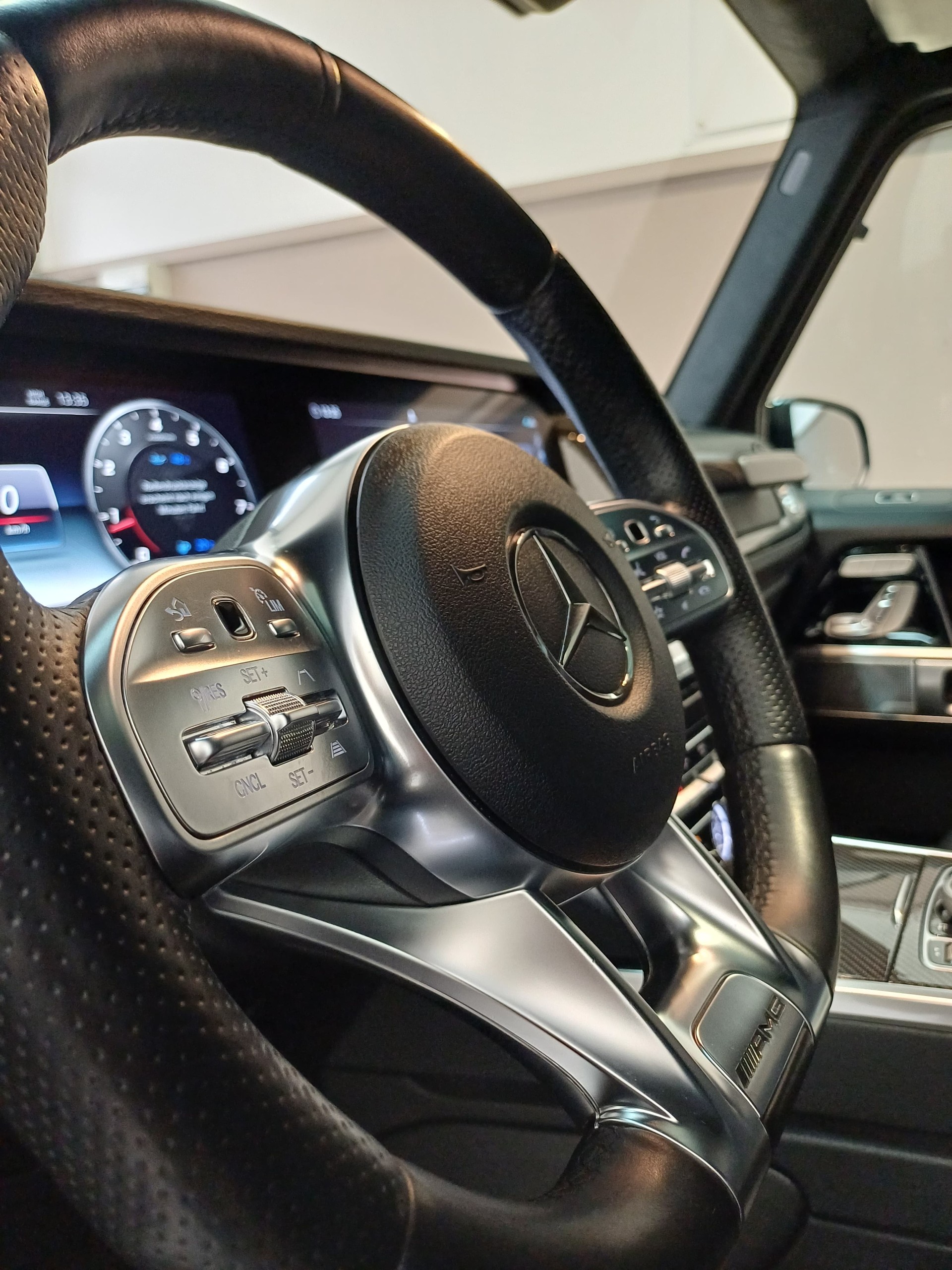 MERCEDES-BENZ MB-G 63 AMG "CH AUTO" "NEU AB MFK" SPEEDSHIFT PLUS G-TRONIC. VOLL AUSSTATTUNG !! UNFALLFREI MIT AHK.-image-26