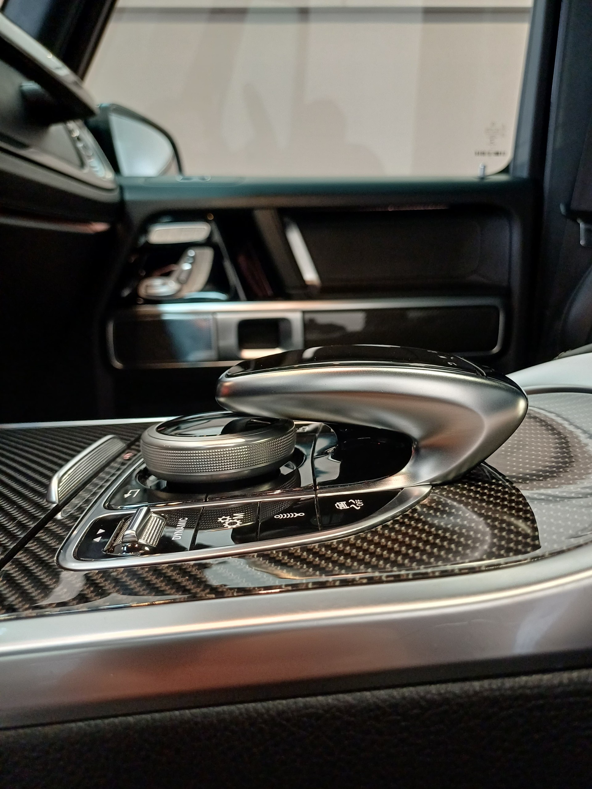MERCEDES-BENZ MB-G 63 AMG "CH AUTO" "NEU AB MFK" SPEEDSHIFT PLUS G-TRONIC. VOLL AUSSTATTUNG !! UNFALLFREI MIT AHK.-image-22