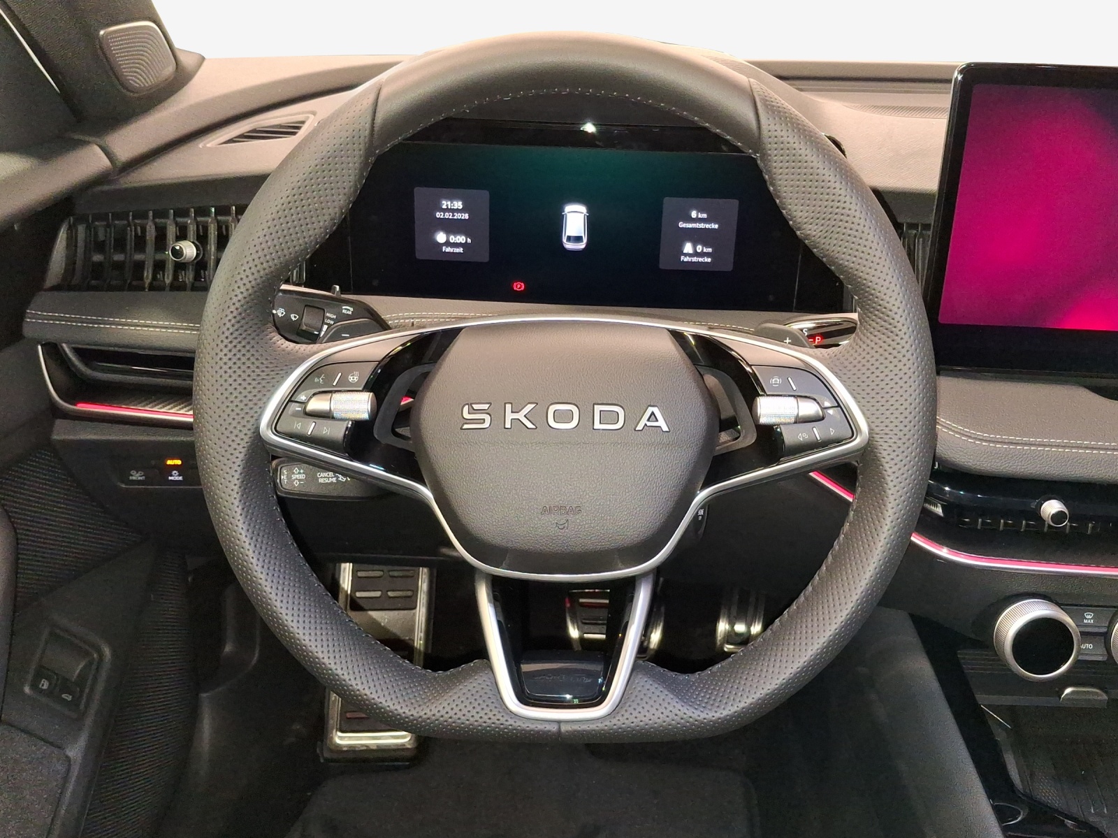 SKODA Superb Combi 1.5 TSI PHEV Sportline DSG-image-9