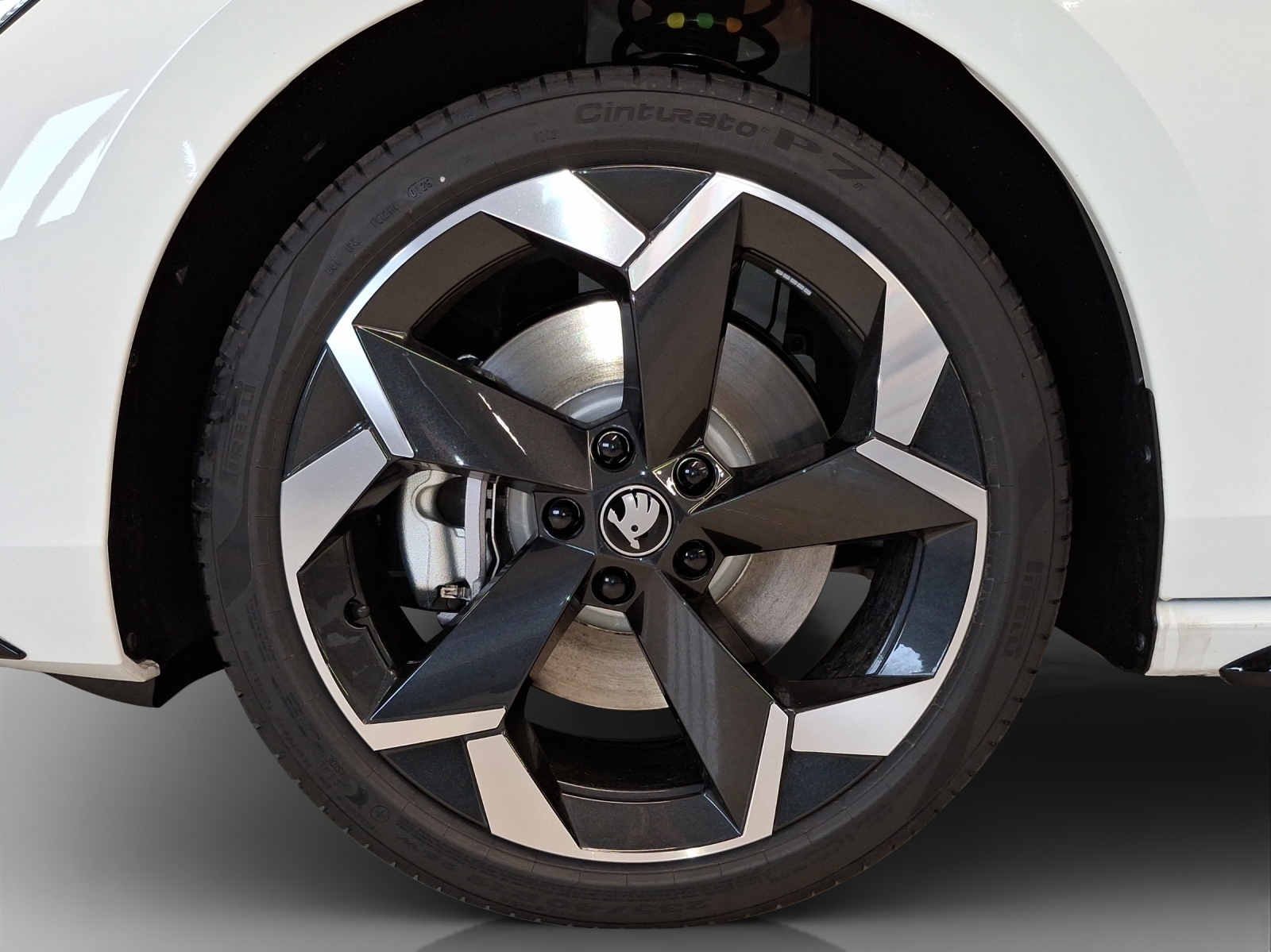 SKODA Superb Combi 1.5 TSI PHEV Sportline DSG-image-14