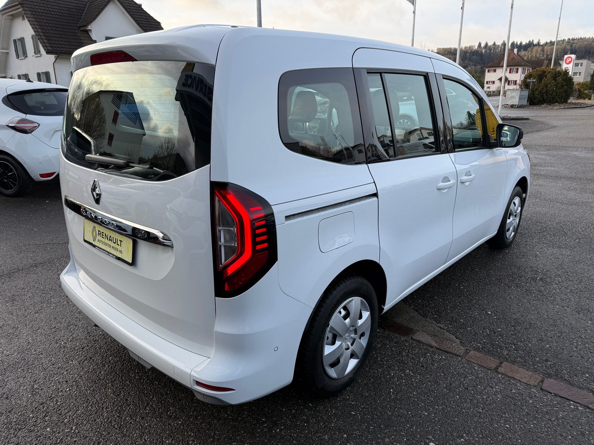 RENAULT Kangoo 1.5 dCi 95 Intens-image-5