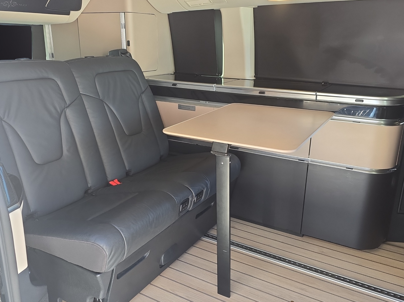 MERCEDES-BENZ Marco Polo 300 d 4M Automat AHK Standheizung-image-16