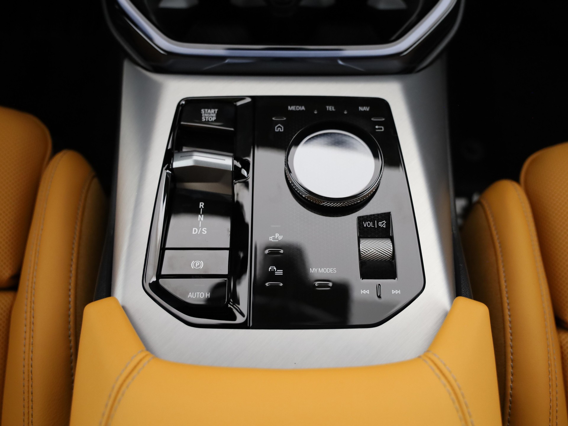 BMW X3 30e xDrive-image-10