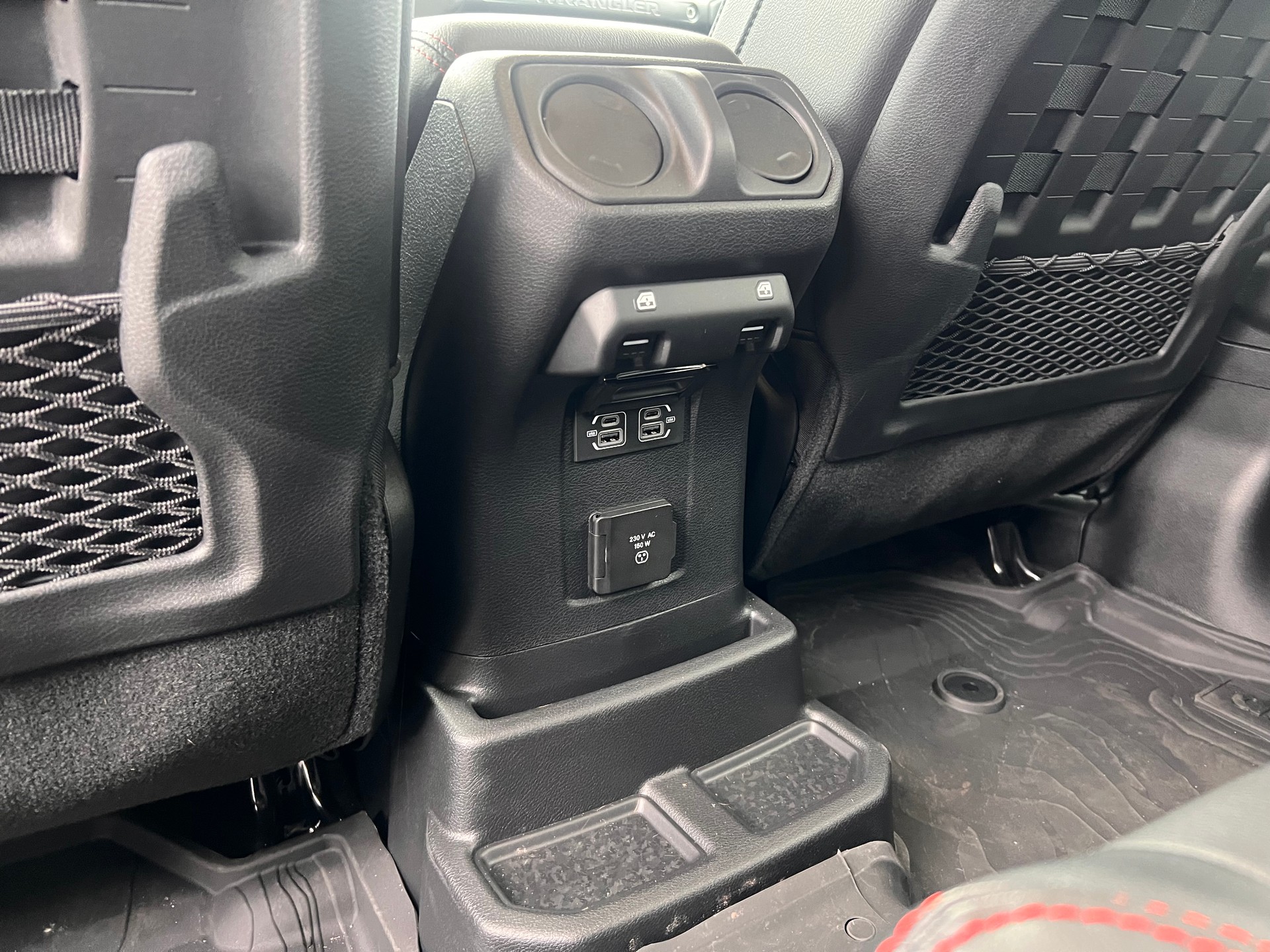 JEEP Wrangler 2.0 Rubicon-image-7