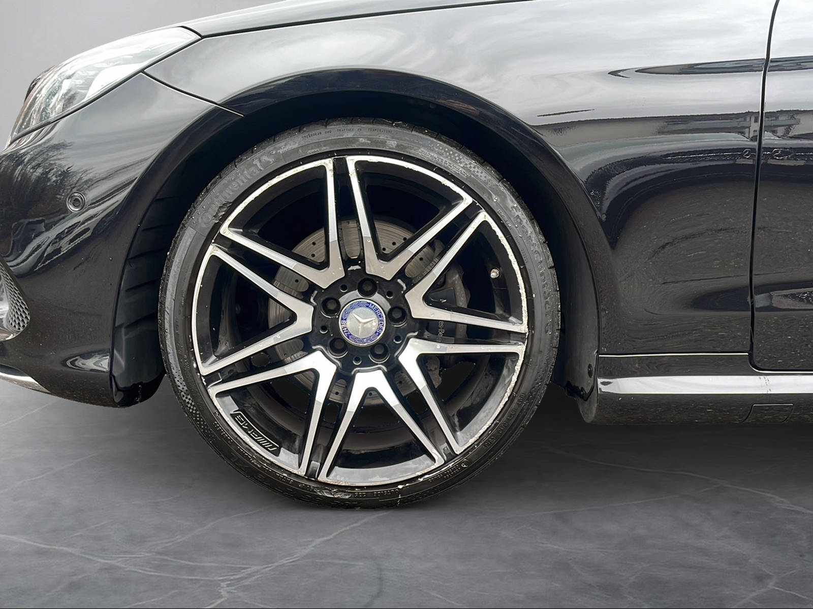 MERCEDES-BENZ E 250 7G-Tronic-image-12