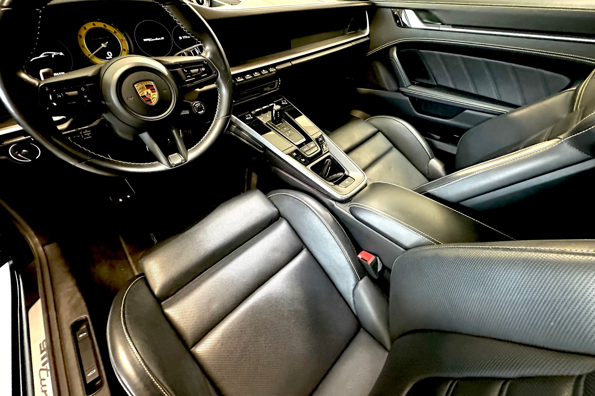 PORSCHE 911 Turbo 650PS S PDK ***TOP GEPFLEGT / ALLES BEI PORSCHE SERVICE***-image-10