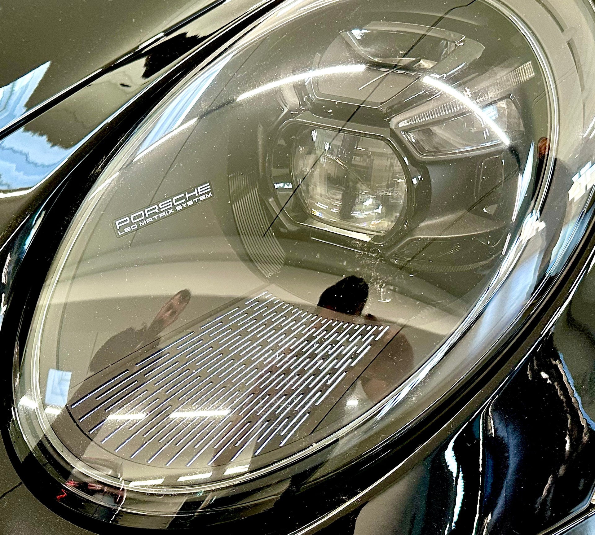 PORSCHE 911 Turbo 650PS S PDK ***TOP GEPFLEGT / ALLES BEI PORSCHE SERVICE***-image-15