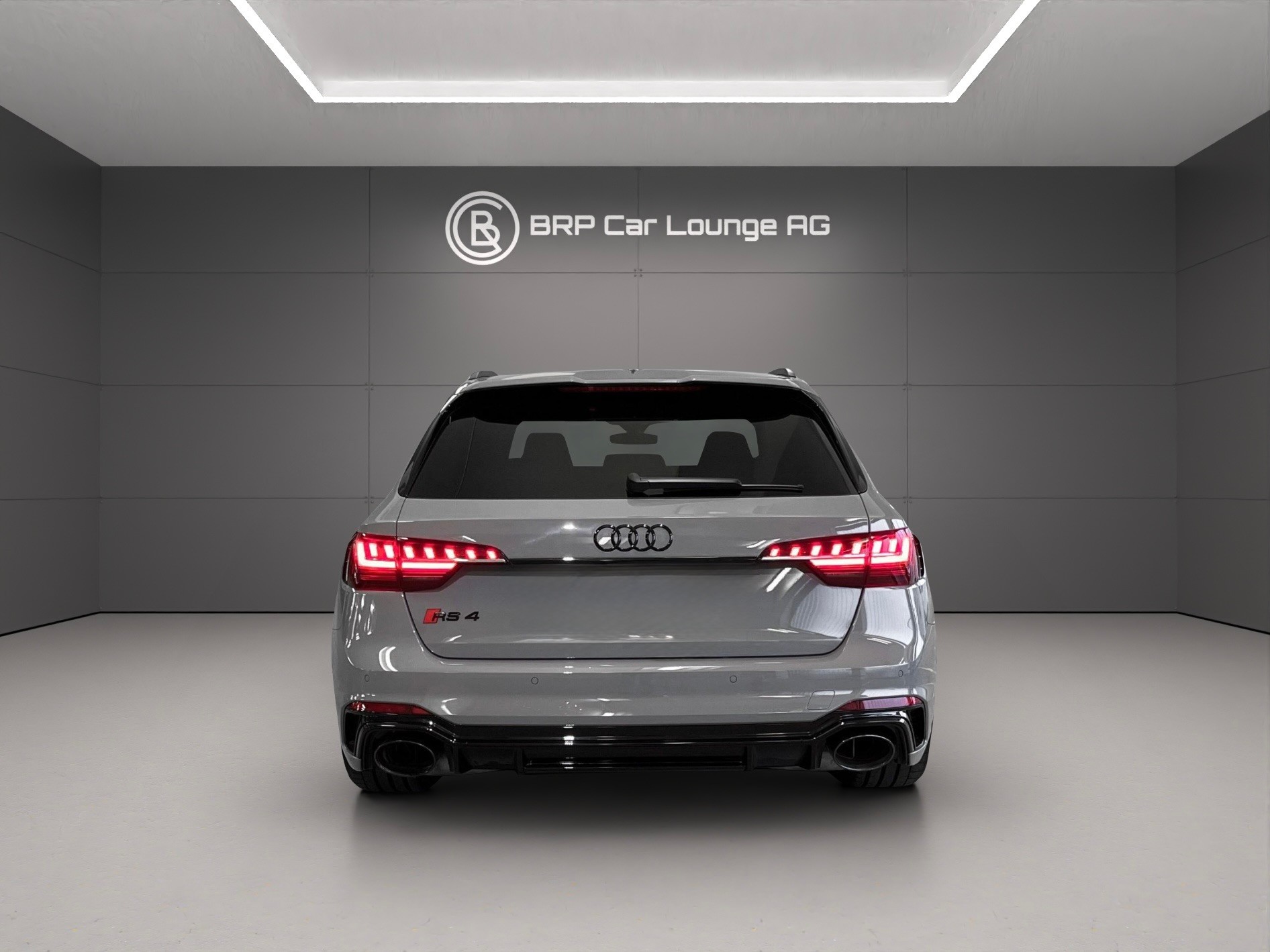 AUDI RS4 Avant quattro tiptronic-image-2