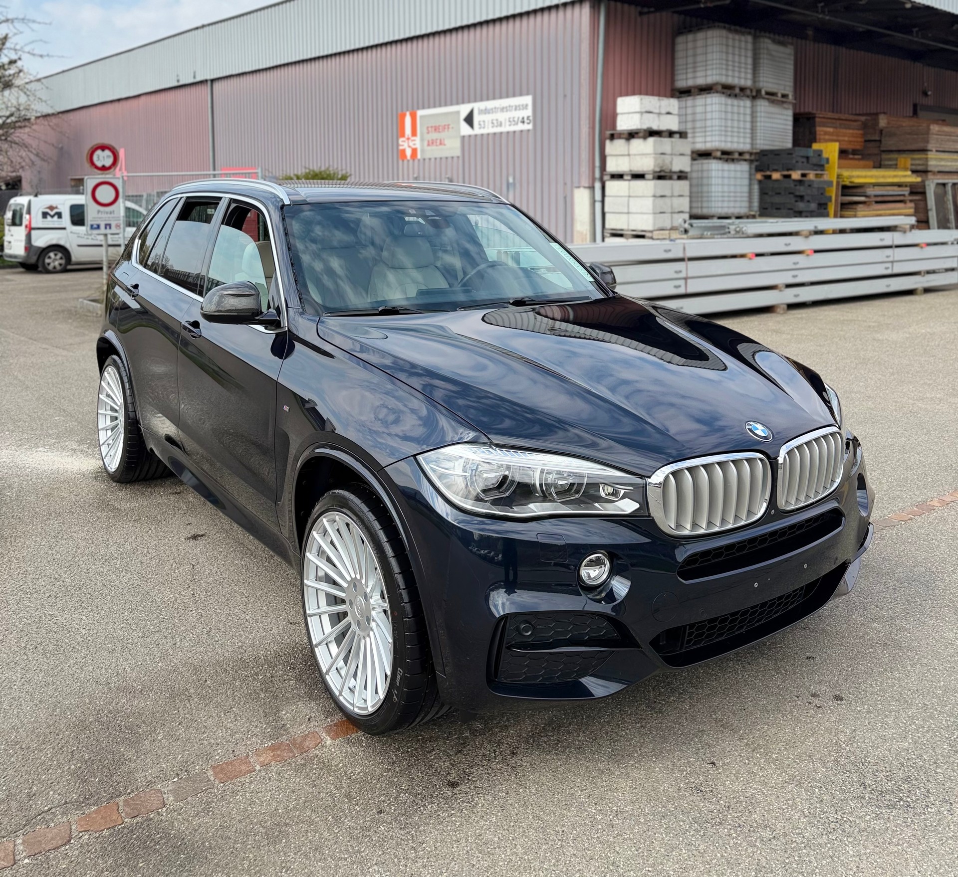 BMW X5 xDrive 40d Steptronic-image-1