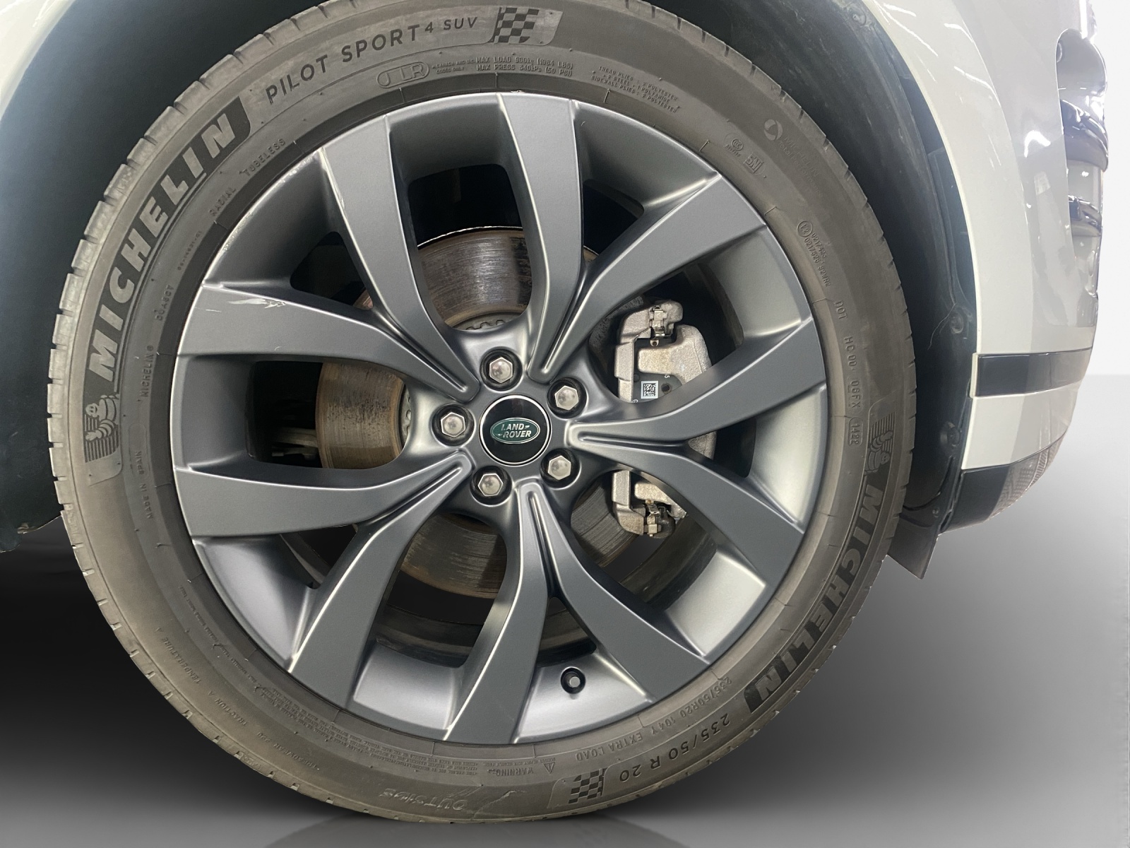 LAND ROVER Range Rover Evoque P 300e SE AT8-image-14