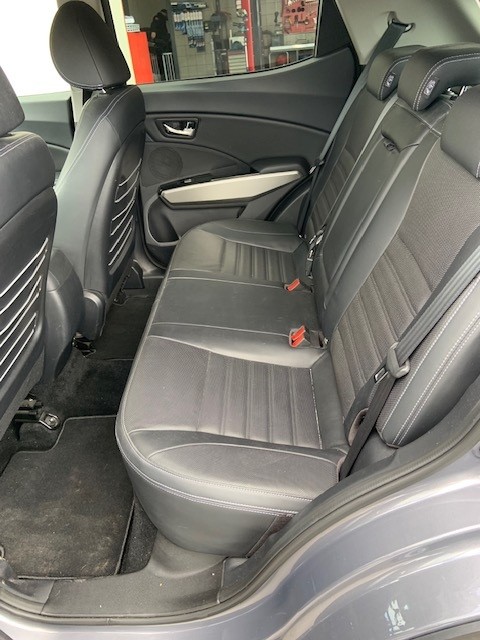 KGM-SsangYong Tivoli 1.6 e-XGi Sapphire 2WD-image-7
