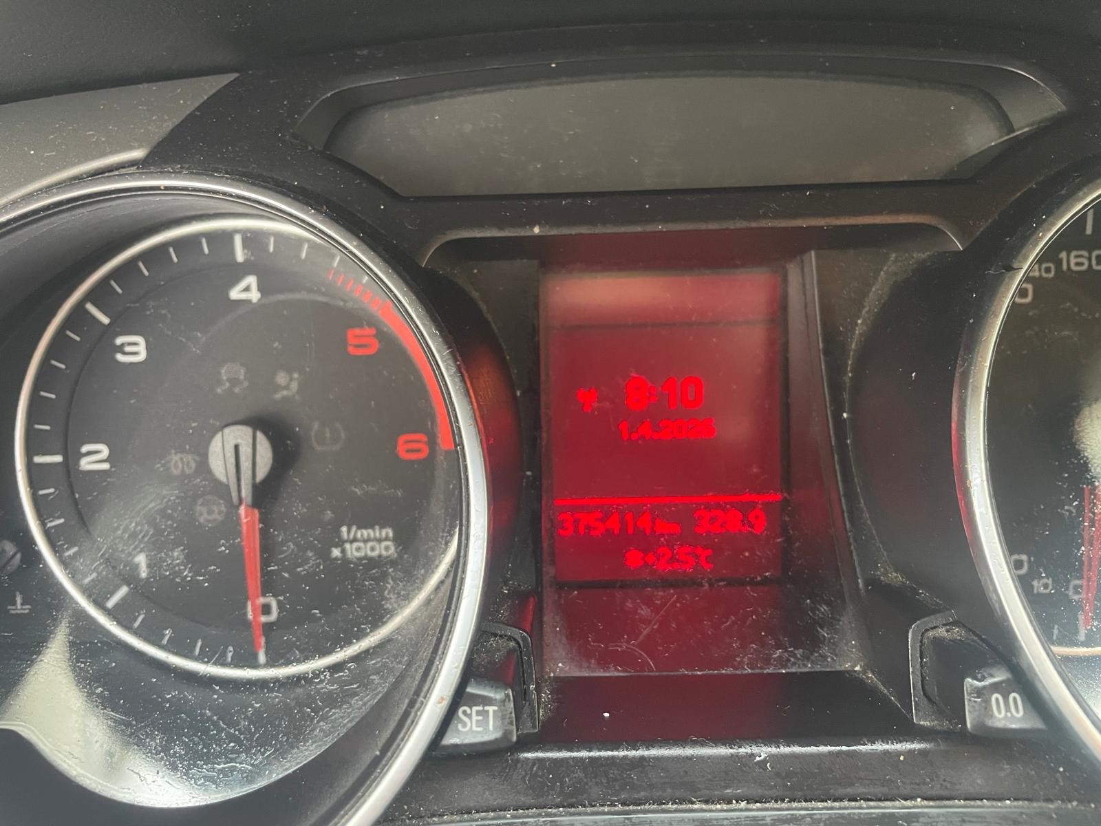 AUDI A5 Coupé 2.7 TDI multitronic-image-12