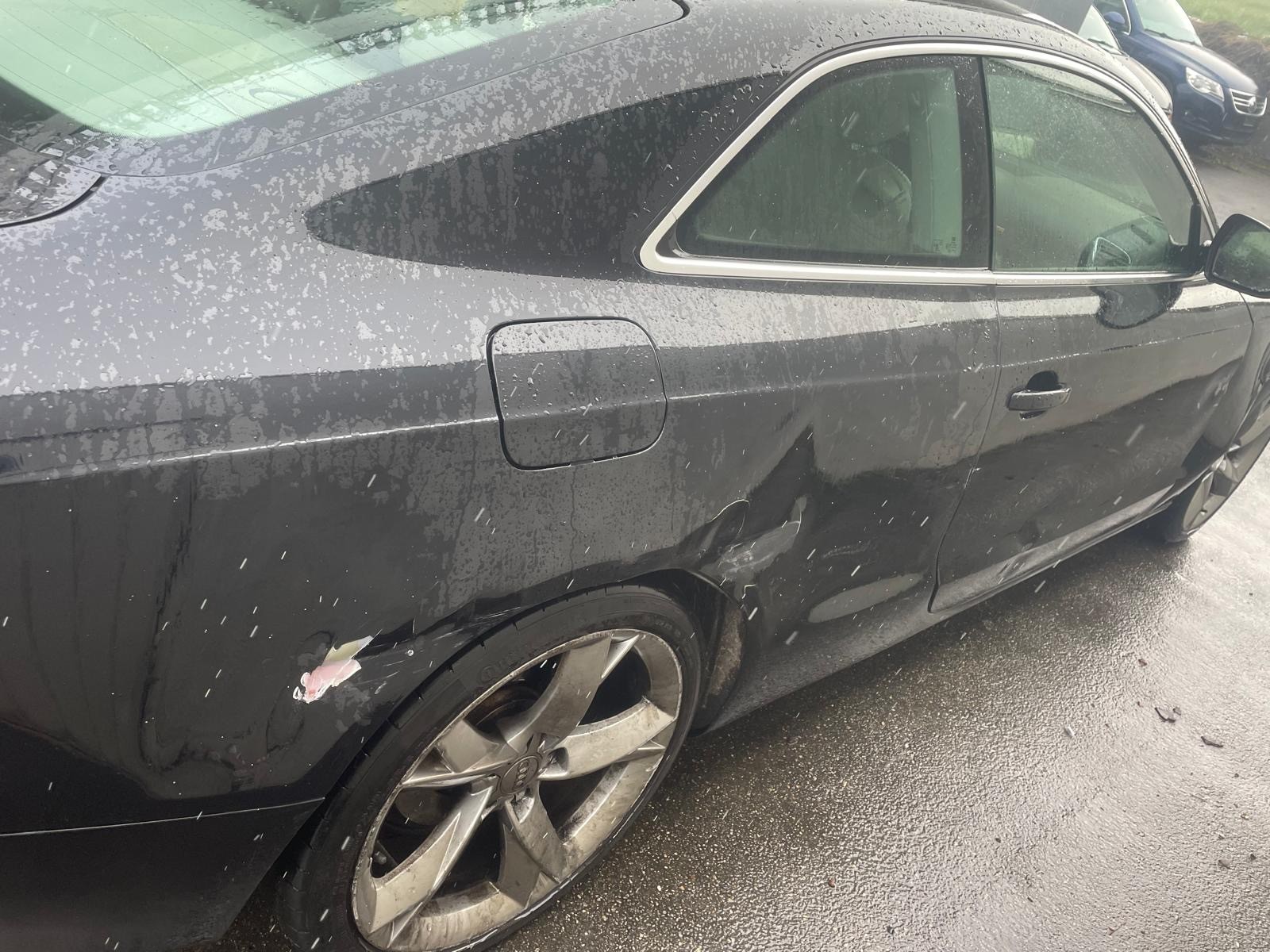 AUDI A5 Coupé 2.7 TDI multitronic-image-9