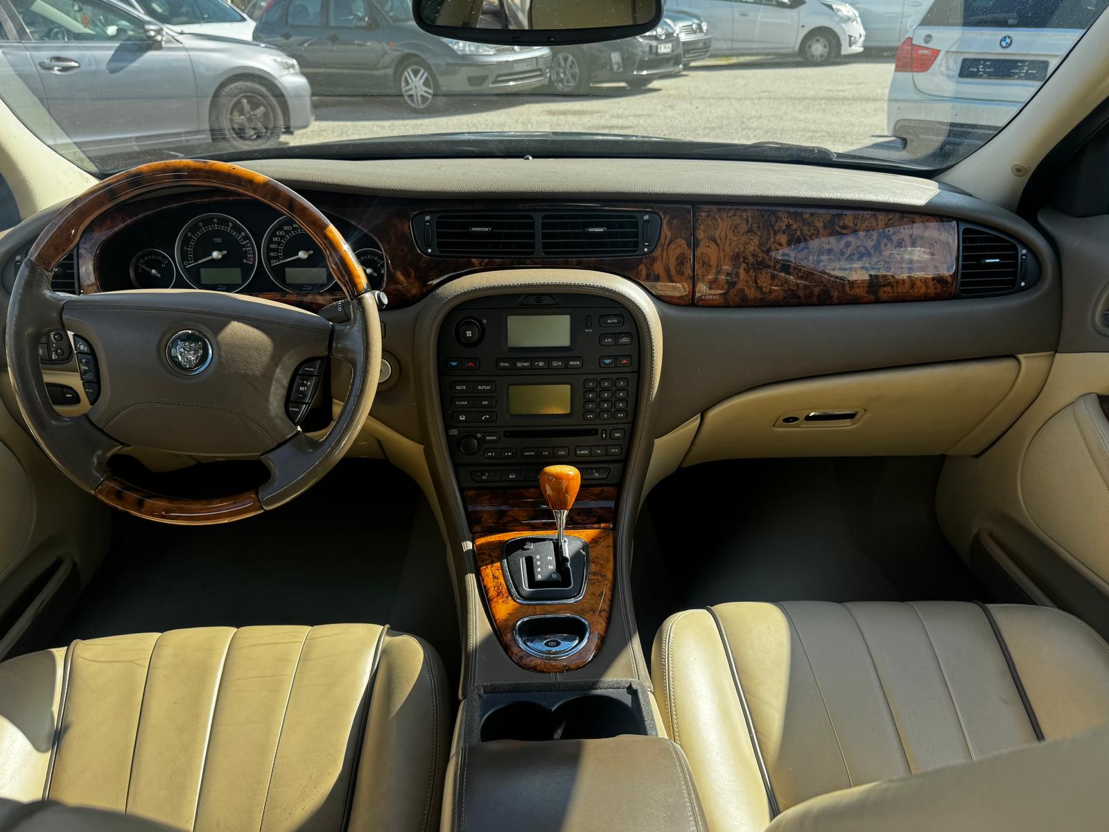 JAGUAR S-Type 3.0 V6 Executive-image-9