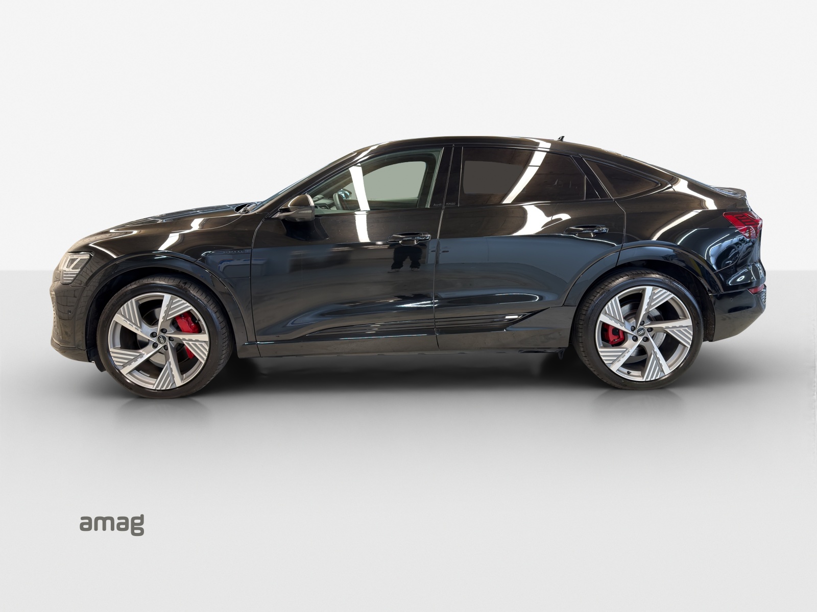 AUDI Q8 Sportback 55 e-tron Black Edition quattro-image-1