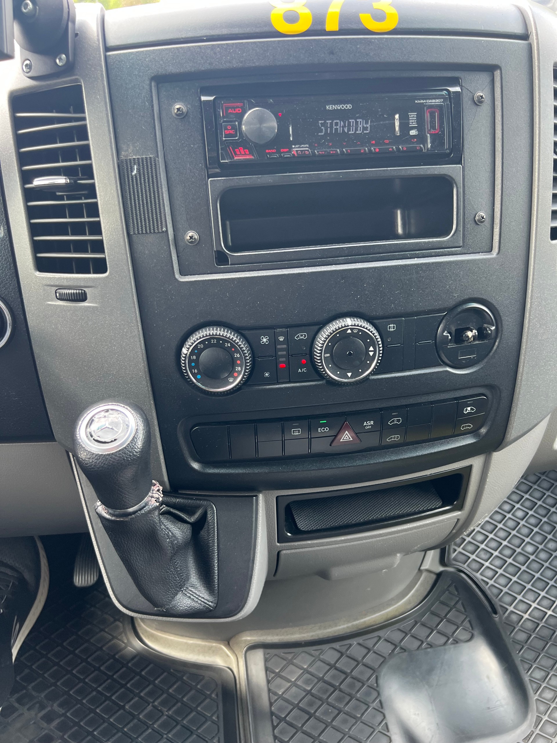 MERCEDES-BENZ AMBULANCE Sprinter 319 BlueTec Standard 7G-Tronic-image-10