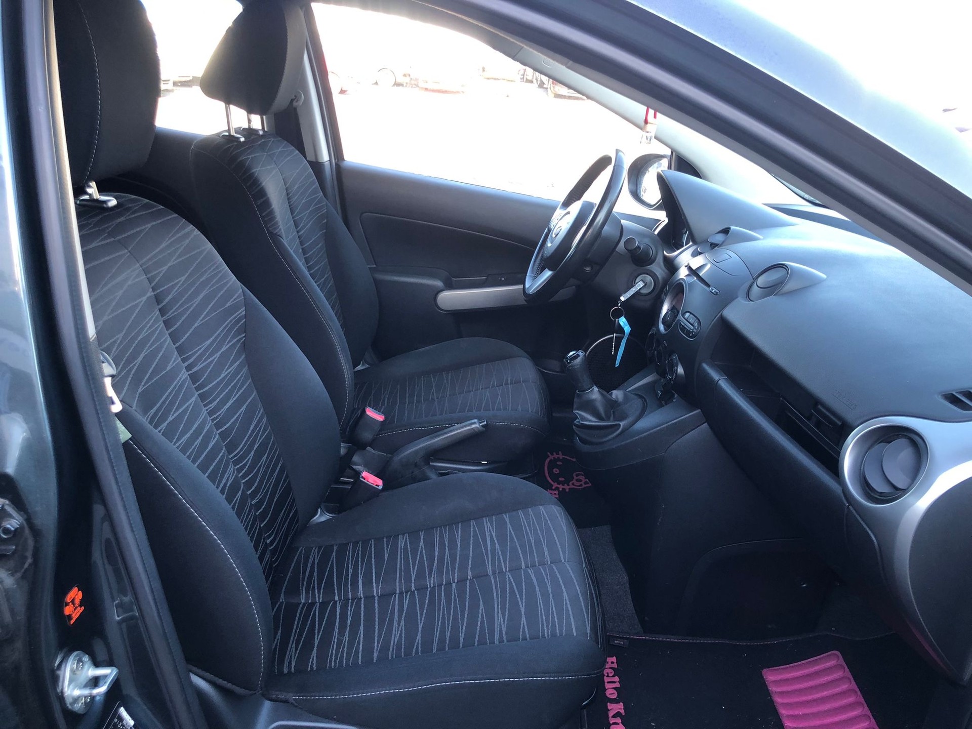MAZDA 2 1.3i 16V Exclusive-image-5