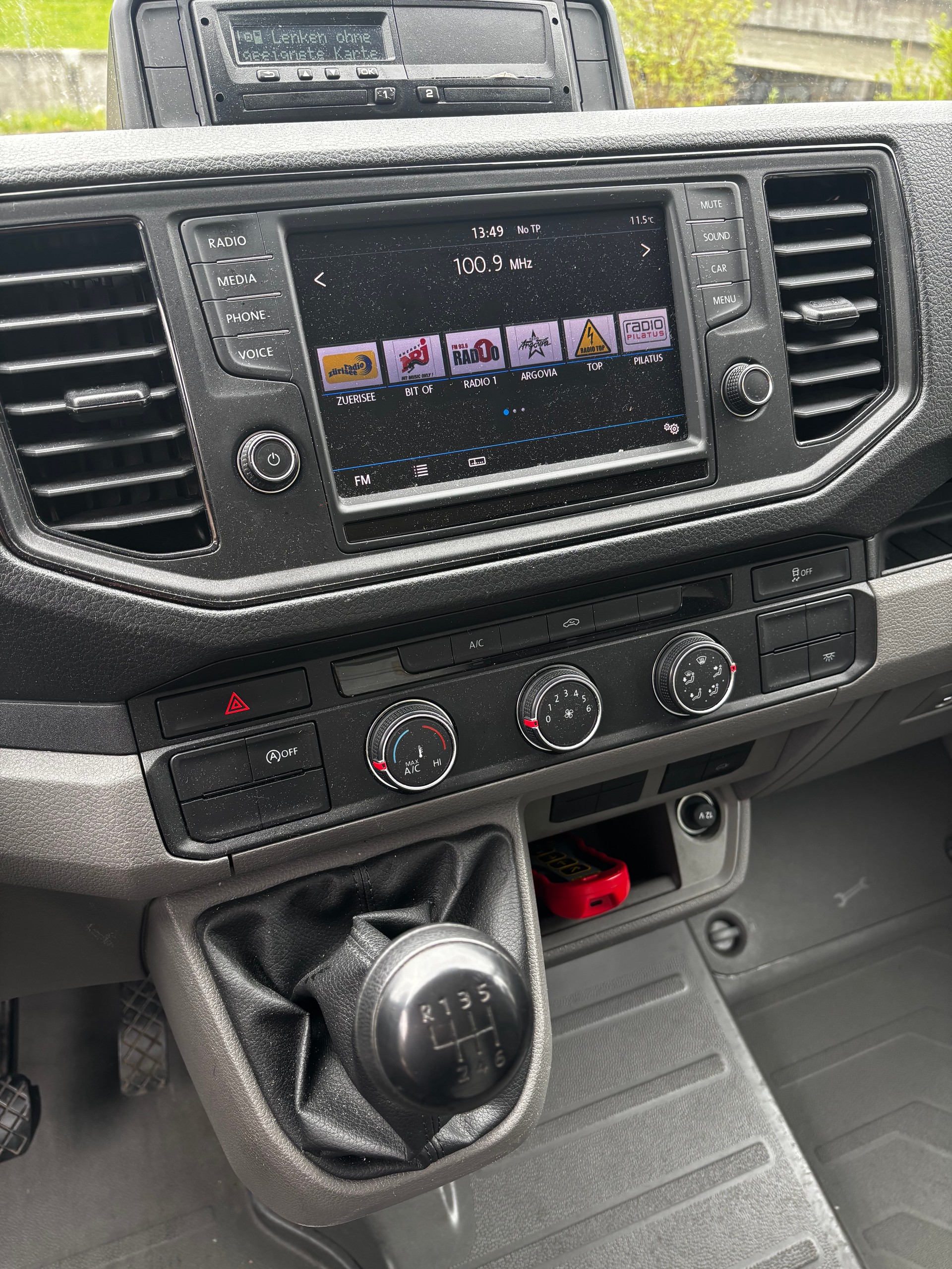 VW CRAFTER 50-image-10