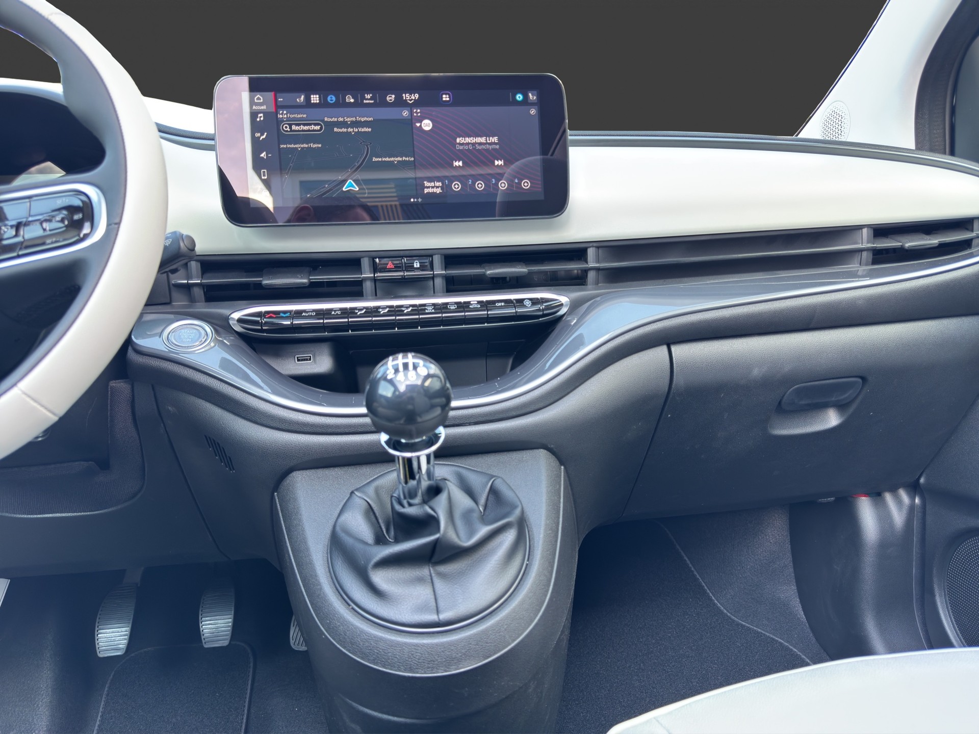 FIAT 500C 1.0 FireFly MHD La Prima-image-11
