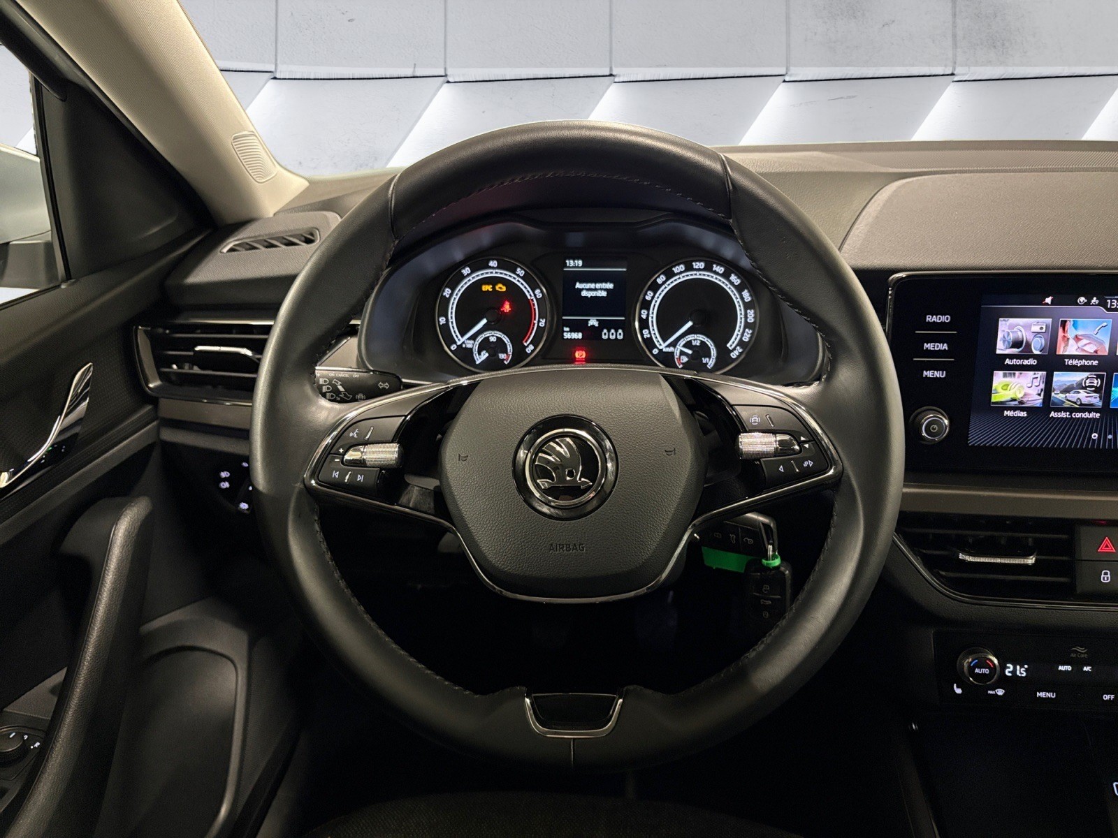 SKODA SCALA Ambition-image-9