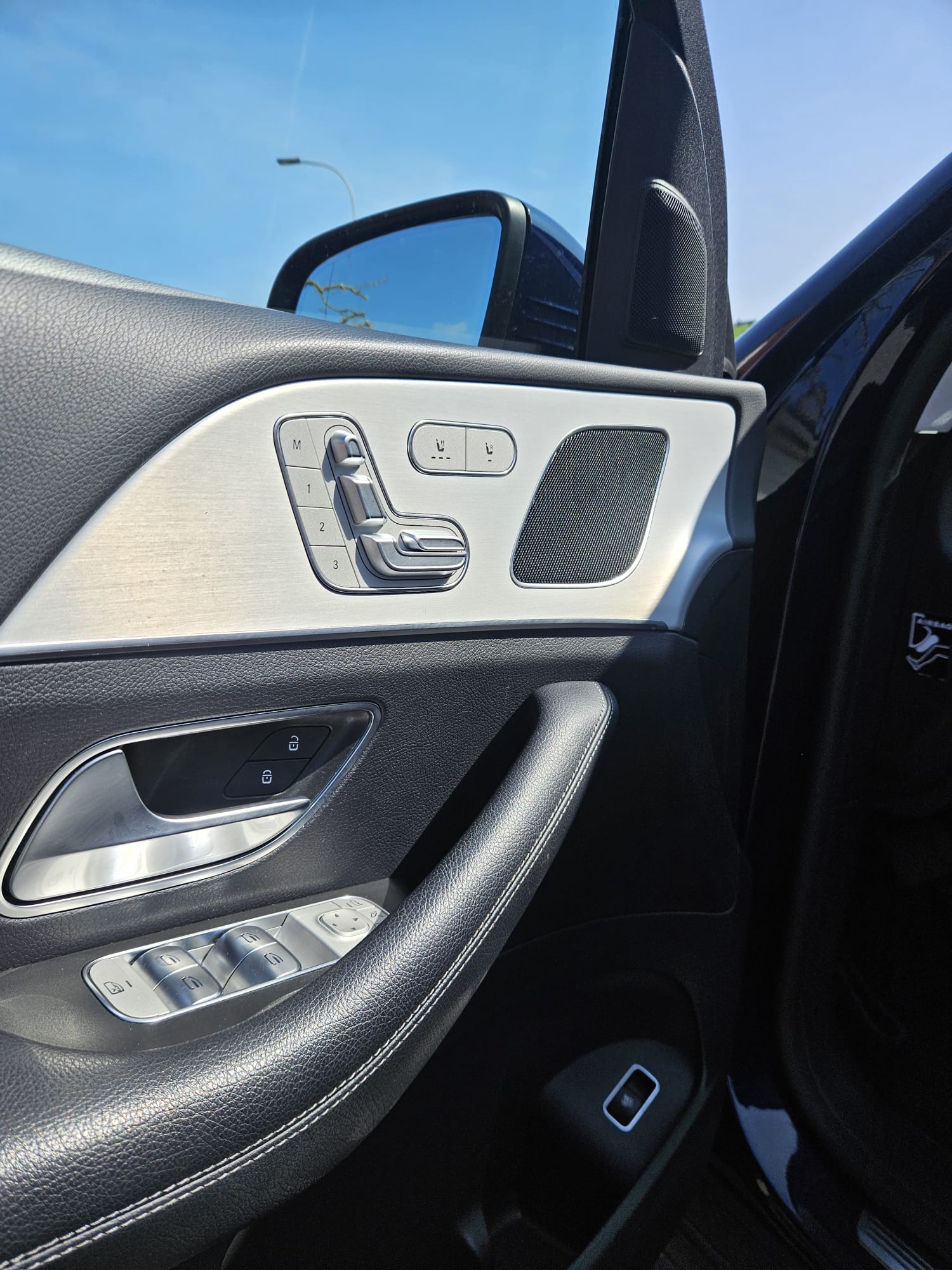 MERCEDES-BENZ GLE 350 d 4Matic 9G-Tronic-image-9