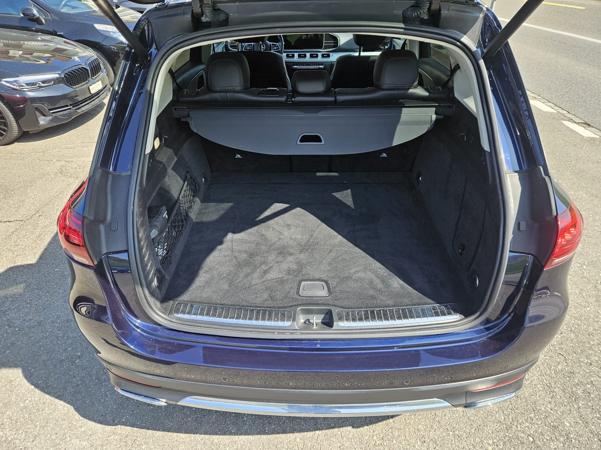 MERCEDES-BENZ GLE 350 d 4Matic 9G-Tronic-image-18