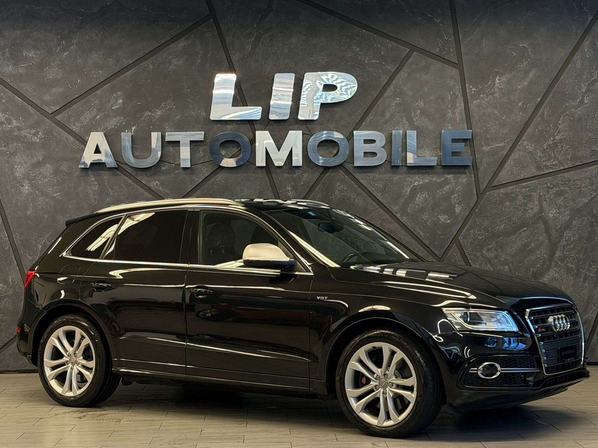 AUDI SQ5 3.0 TDI quattro tiptronic-image-2