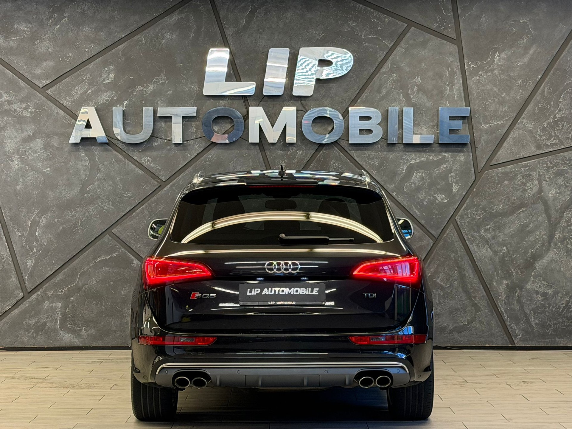 AUDI SQ5 3.0 TDI quattro tiptronic-image-6