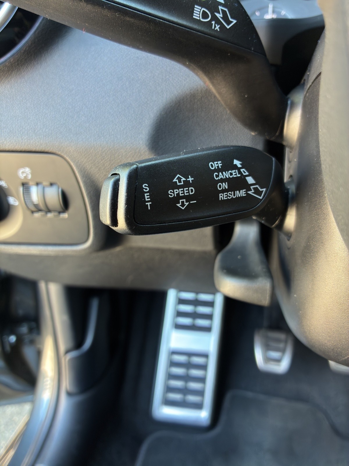 AUDI S1 Sportback 2.0 TFSI quattro-image-15