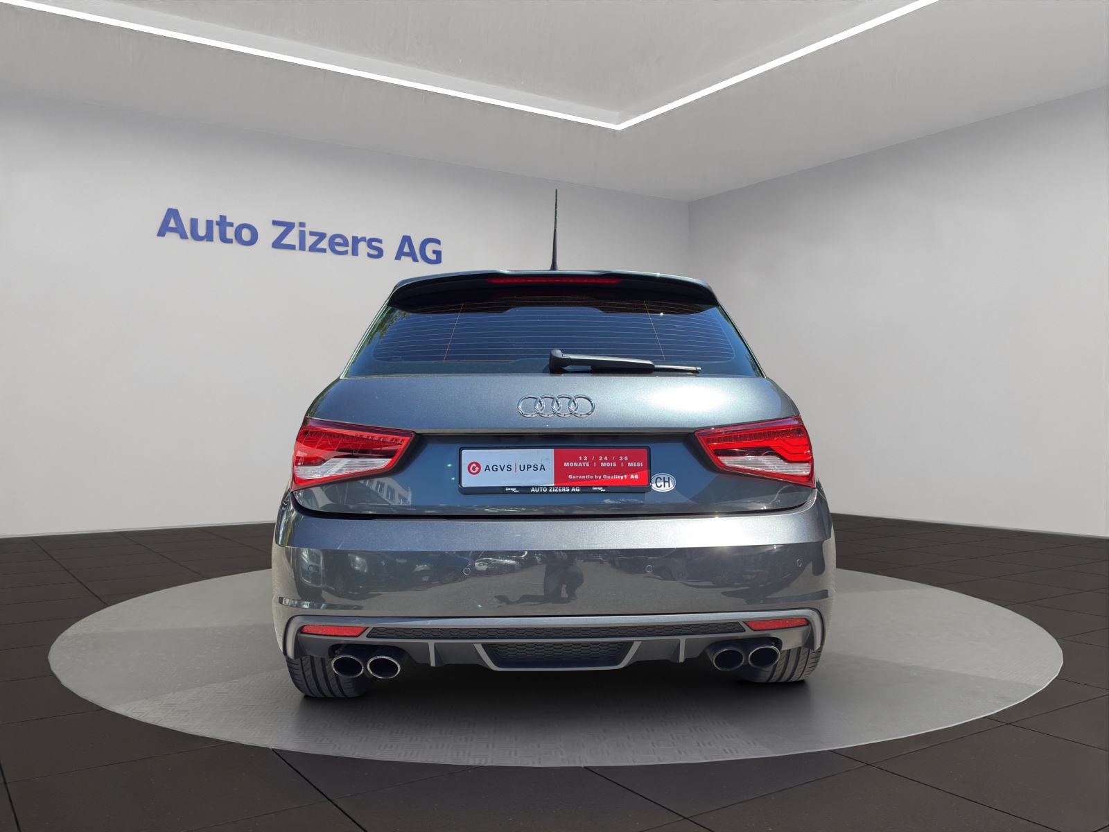 AUDI S1 Sportback 2.0 TFSI quattro-image-4